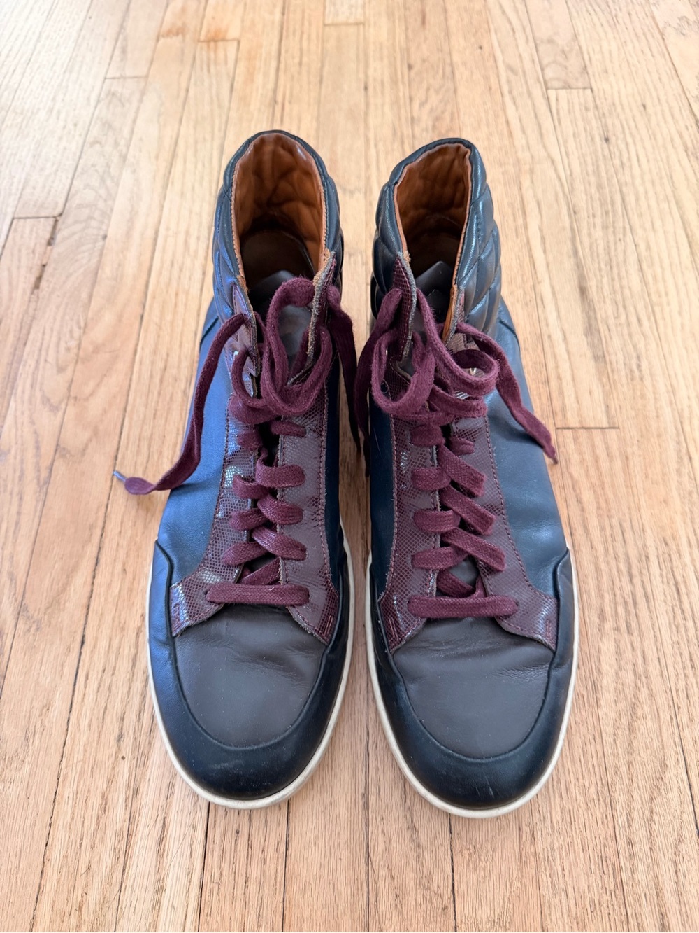 Men's High-Top Leather Boots in Black and Burgundy